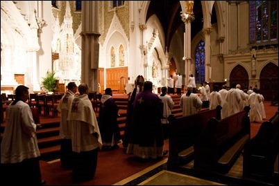 Cardinal Sean O’Malley celebrates the Holy Week liturgy of Tenebrae at the Cathedral of the Holy Cross April 12, 2017.
Pilot photo/ Mark Labbe
