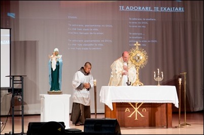 Atrevete rally for Hispanic youth in the Archdiocese of Boston, held at Fontbonne Academy, July 8, 2017. Pilot photo/ Donis Tracy