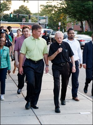 Cardinal O’Malley, priests and other religious leaders participate in a walk for peace in Dorchester, July 11, 2017. Pilot photo/ Mark Labbe 