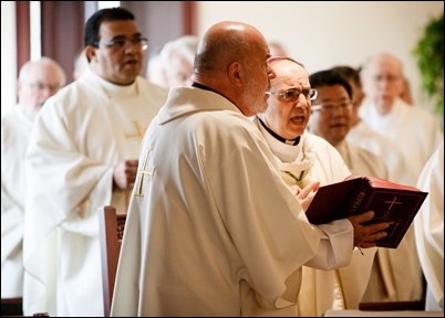 Incardination of Fathers John Chen and Eduardo Marques at the Pastoral Center, Sept. 6, 2017. Pilot photo/ Gregory L. Tracy 