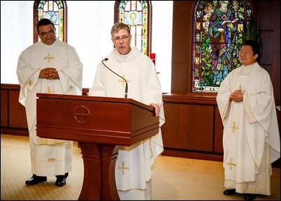 Incardination of Fathers John Chen and Eduardo Marques at the Pastoral Center, Sept. 6, 2017. Pilot photo/ Gregory L. Tracy 