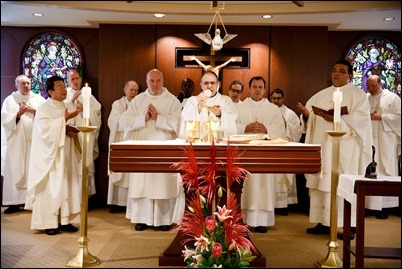 Incardination of Fathers John Chen and Eduardo Marques at the Pastoral Center, Sept. 6, 2017. Pilot photo/ Gregory L. Tracy 