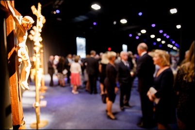 Archdiocese of Boston’s 9th annual Celebration of the Priesthood Dinner featuring speaker Roma Downey held at the Seaport World Trade Center in Boston, Sept. 28, 2017. Pilot photo/ Gregory L. Tracy 