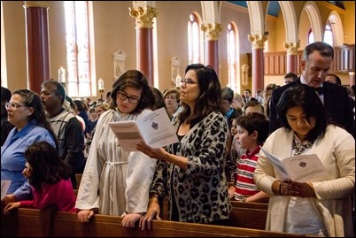 Altar Server Appreciation Mass, Oct. 21, 2017, St. Mary Church in Waltham. Pilot photo/ Kelsey Cronin