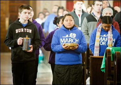 Cardinal Sean P. O’Malley celebrates Mass for pro-life pilgrims attending the March for Life at the Shine of the Sacred Heart in Washington, D.C., Jan. 19, 2018. Pilot photo/ Gregory L. Tracy