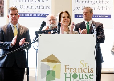 The Planning Office for Urban Affairs and St. Francis House brakes ground Jan. 16, 2018 on The Union, an affordable housing redevelopment located at 48 Boylston St. in downtown Boston. Cardinal Sean P. O’Malley, Gov. Charlie Baker, Mayor Martin J. Walsh, Planning Office for Urban Affairs President Lisa Alberghini, and President and CEO of St. Francis House Karen LaFrazia, were joined by leaders from business, government and the private sector at the ground breaking. Participants signed a beam that will be used the construction of the new facility.<br /> Pilot photo/ Mark Labbe 