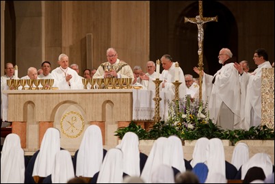 Cardinal Sean P. O’Malley concelebrates the Vigil Mass for Life at the Basilica of the National Shrine of the Immaculate Conception in Washington, D.C., Jan. 18, 2018. Pilot Photo/ Gregory L. Tracy 