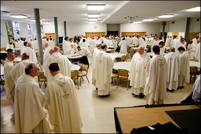 Cardinal Seán P. O'Malley celebrates the annual Chrism Mass at Immaculate Conception Church in Malden, March 27, 2018. Pilot photo/ Gregory L. Tracy 