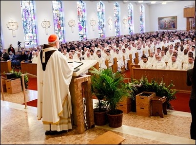 Cardinal Seán P. O'Malley celebrates the annual Chrism Mass at Immaculate Conception Church in Malden, March 27, 2018. Pilot photo/ Gregory L. Tracy 