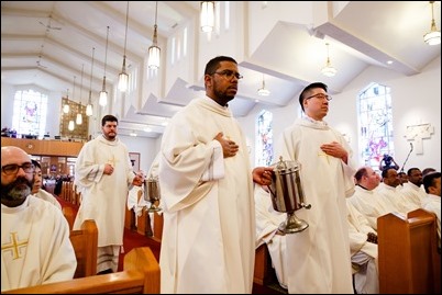 Cardinal Seán P. O'Malley celebrates the annual Chrism Mass at Immaculate Conception Church in Malden, March 27, 2018. Pilot photo/ Gregory L. Tracy 