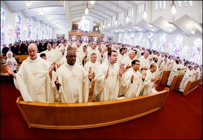 Cardinal Seán P. O'Malley celebrates the annual Chrism Mass at Immaculate Conception Church in Malden, March 27, 2018. Pilot photo/ Gregory L. Tracy 