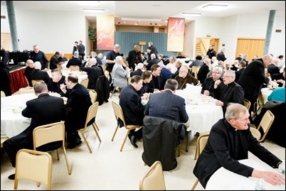 Cardinal Seán P. O'Malley celebrates the annual Chrism Mass at Immaculate Conception Church in Malden, March 27, 2018. Pilot photo/ Gregory L. Tracy 