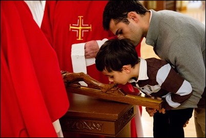 Good Friday Liturgy of the Lord’s Passion with veneration of the cross at the Cathedral of the Holy Cross, March 30, 2018. Pilot photo/ Mark Labbe