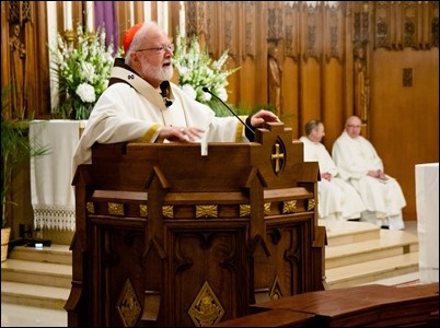 Holy Thursday celebration of the Mass of the Last Supper at the Cathedral of the Holy Cross, March 21, 2018. Pilot photo/ Mark Labbe