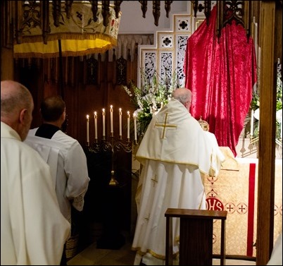 Holy Thursday celebration of the Mass of the Last Supper at the Cathedral of the Holy Cross, March 21, 2018. Pilot photo/ Mark Labbe