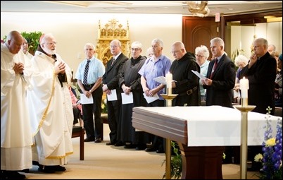 Mass and reception for jubilarian priests and brothers and the archdiocese’s Pastoral Center, May 30, 2018. Pilot photo/ Gregory L. Tracy 