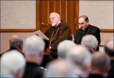 Cardinal Sean P. O’Malley addresses the priests of the Archdiocese of Boston at the parish center of St. Julia Church in Weston August 28, 2018. Pilot photo/ Gregory L. Tracy 