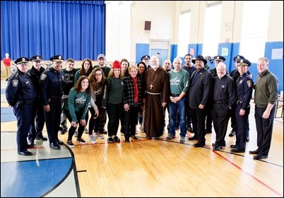 Cardinal Sean O’Malley visits Catholic Charities’ Teen Center at St. Peter’s in Dorchester, Dec. 24, 2018.
Pilot photo/ Gregory L. Tracy 