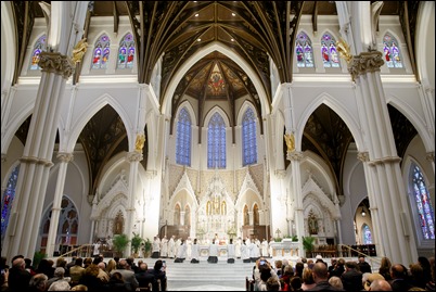 Mass for the Dedication of the Altar of the Cathedral of Holy Cross, April 13, 2019. 
Pilot photo/ Gregory L. Tracy