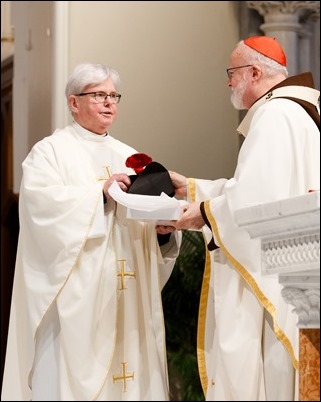 Cardinal O’Malley celebrates the annual Chrism Mass at the Cathedral of the Holy Cross April 16, 2019. The Mass, held during Holy Week, is an occasion to bless the scared oils for use in the coming year and for priests to renew their vows. (Pilot photo/ Gregory L. Tracy)