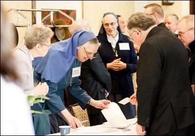 Archdiocese of Boston spring priest convocation, held at the Four Points by Sheraton Hotel in Norwood, May 15, 2019.
Pilot photo/ Gregory L. Tracy 