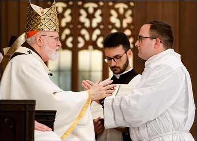 Erick Gonzalez, Joseph Hubbard, Matthew Norwood, Fernando J. Vivas, and Daniel Zinger for the Archdiocese of Boston; Brother Paul Kallal for the Oblates of the Virgin Mary; and Brother Antonio B. Lopez for the Congregation of the Sacred Stigmata are ordained transitional deacons June 8, 2019 at the Cathedral of the Holy Cross.<br />
Pilot photo/ Gregory L. Tracy 