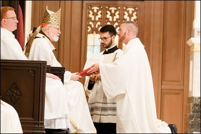 Erick Gonzalez, Joseph Hubbard, Matthew Norwood, Fernando J. Vivas, and Daniel Zinger for the Archdiocese of Boston; Brother Paul Kallal for the Oblates of the Virgin Mary; and Brother Antonio B. Lopez for the Congregation of the Sacred Stigmata are ordained transitional deacons June 8, 2019 at the Cathedral of the Holy Cross.<br />
Pilot photo/ Gregory L. Tracy 