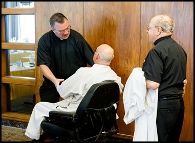 Cardinal Sean P. O'Malley celebrates the Mass for the Dedication of the Altar of the Chapel at Regina Cleri, Aug. 21, 2019.  The Mass marked the completion of a months-long renovation of the chapel.
Pilot photo/ Gregory L. Tracy 