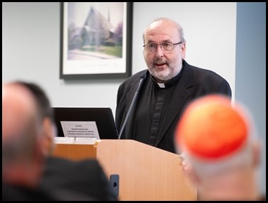 Cardinal O’Malley meets with the Vicars Forane of the Archdiocese of Boston, Sept. 10, 2019.
Pilot photo/ Gregory L. Tracy 