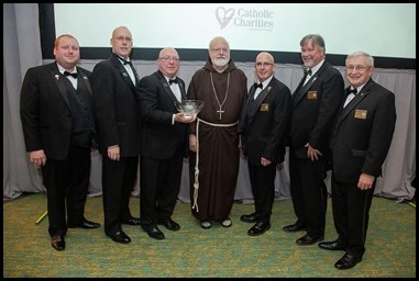 2019-catholic-charities-christmas-gala_49233123786_o