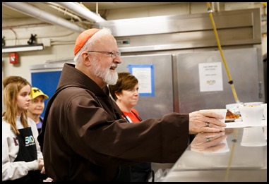 Cardinal Sean P. O’Malley serves Christmas Eve lunch at Pine Street Inn in Boston, Dec. 24, 2019.
Pilot photo/ Gregory L. Tracy