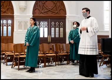 The May 17, 2020 televised Baccalaureate Mass for high school graduates in the Archdiocese of Boston celebrated by Cardinal Seán P. O’Malley at the Cathedral of the Holy Cross. Also addressing the graduates at the end of Mass was Archdiocese of Boston Superintendent of Schools Thomas Carroll.
Pilot photo/ Gregory L. Tracy 