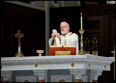 Cardinal Sean P. O’Malley celebrates Mass at the Cathedral of the Holy Cross, June 13, 2020, the Feast of Corpus Christi.  The feast marked the start of the archdiocese’s Year of the Eucharist.
Pilot photo/ Jacqueline Tetrault