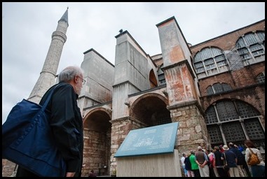 Cardinal Sean O’Malley and Greek Orthodox Metropolitan Methodios of Boston lead an ecumenical pilgrimage to Istanbul, Turkey in September 2007.
Pilot photo/ Gregory L. Tracy 