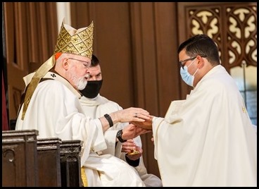 Presbyteral ordination of Fathers Joseph Hubbard, Dennis Nakkeeran, Matthew Norwood, Fernando Vivas, Daniel Zinger and James P. Ferus, SJ at the Cathedral of the Holy Cross, Aug. 1, 2020.
Pilot photo/ Gregory L. Tracy 