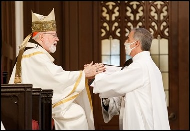 Ordination Mass of permanent deacons celebrated Oct. 3, 2020 at the Cathedral of the Holy Cross.
Pilot photo/ Gregory L. Tracy 