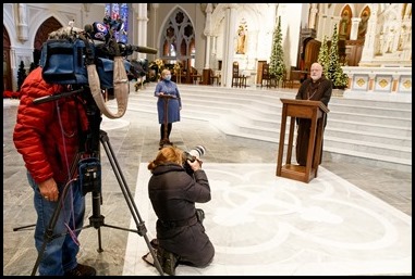 Cardinal Sean P. O’Malley and chief health care ethicist MC Sullivan speak to the media at the Cathedral of the Holy Cross about preparations for Christmas Masses in the Archdiocese of Boston, Dec. 22, 2020.
Pilot photo/ Gregory L. Tracy 