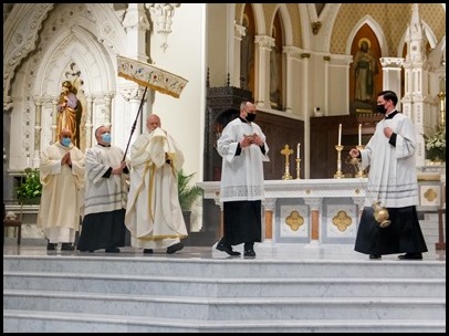 Cardinal Seán P. O’Malley celebrates the Holy Thursday Mass of the Lord’s Supper at the Cathedral of the Holy Cross April 1, 2021.
Pilot photo/ Jacqueline Tetrault