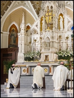 Cardinal Seán P. O’Malley celebrates the Holy Thursday Mass of the Lord’s Supper at the Cathedral of the Holy Cross April 1, 2021.
Pilot photo/ Jacqueline Tetrault