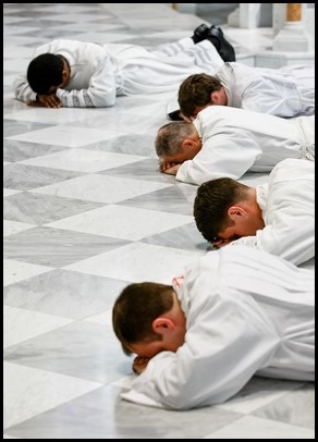 Ordination Mass of Transitional Deacons Maxwell Chukwudiebere, Patrick O’Connor,Bertrand Proulx, Nathaniel Sanders and Nicholas Stano at the Cathedral of the Holy Cross, June 12, 2021.
Pilot photo/ Gregory L. Tracy 