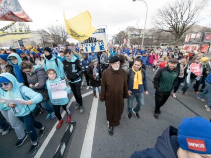 Cardinal Sean O’Malley leads a group of youth from the Archdiocese of Boston at 2023 March for Life in Washington, D.C. Pilot photo/ Gregory L. Tracy 