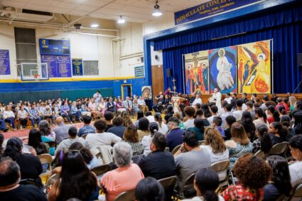 Cardinal O’Malley meets with World Youth Day pilgrims at Immaculate Conception, Revere Aug. 30, 2023. Pilot photo by Gregory L. Tracy