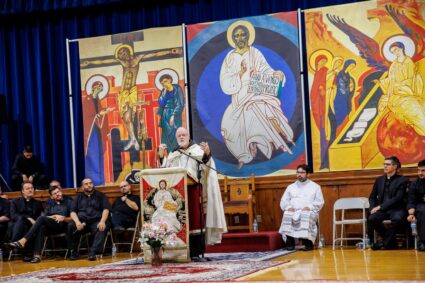 Cardinal O’Malley meets with World Youth Day pilgrims at Immaculate Conception, Revere Aug. 30, 2023. Pilot photo by Gregory L. Tracy